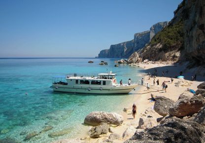 Fuorirotta Charter