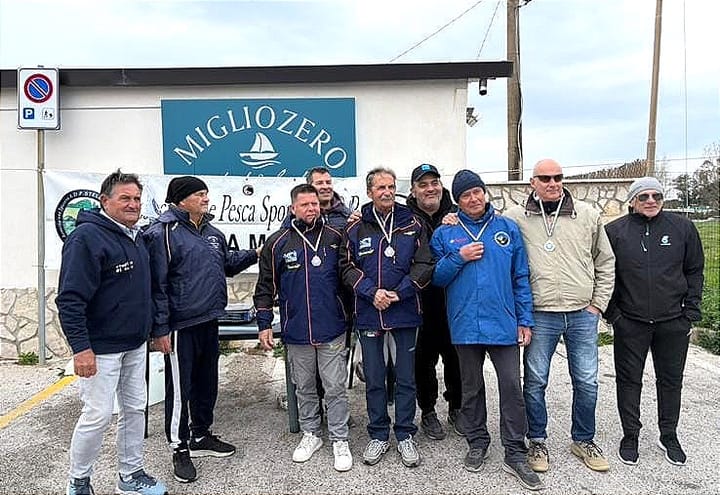 Canna da Natante a Latina